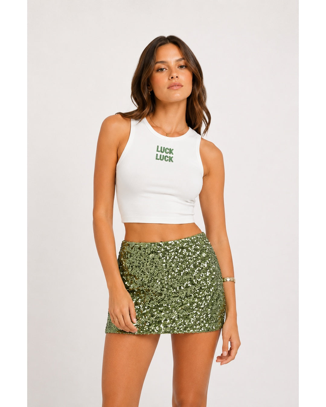 Ensemble Jupe Pailletée & Crop Top – Le Look Glamour Qui Attire Tous Les Regards ✨